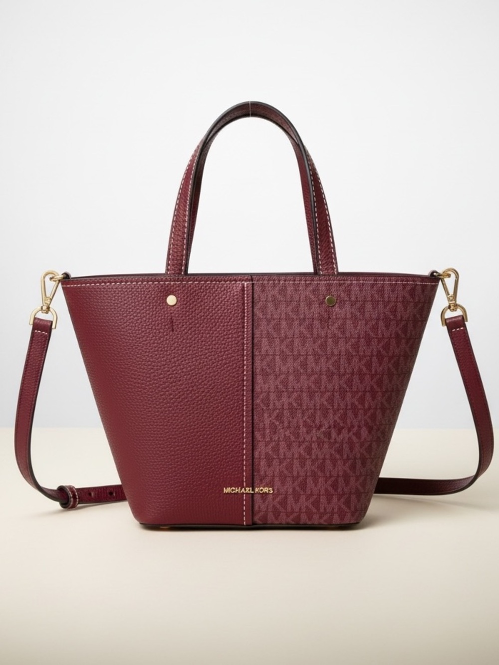 Michael Kors Flora Bag in Burgandy. Mixed-Media Monogram and Pebbled Leather NWT